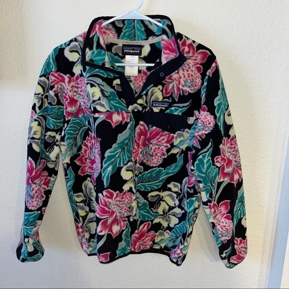 Patagonia Floral Women's Synchilla Size Small - Picture 2 of 6